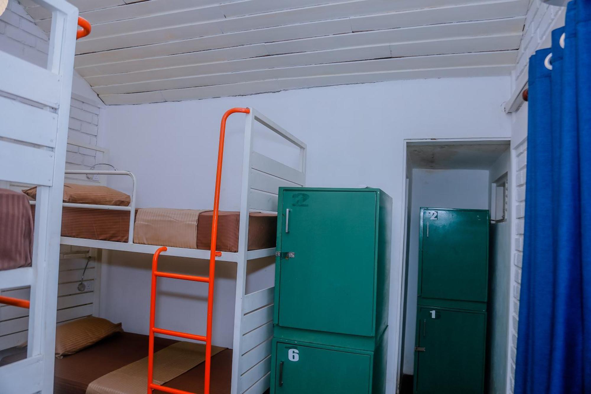 Hangover Hostels Mirissa Dış mekan fotoğraf